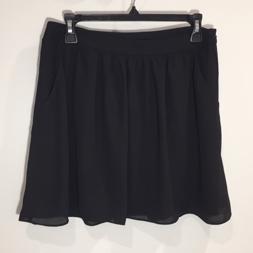 NWT Black Express Skirt